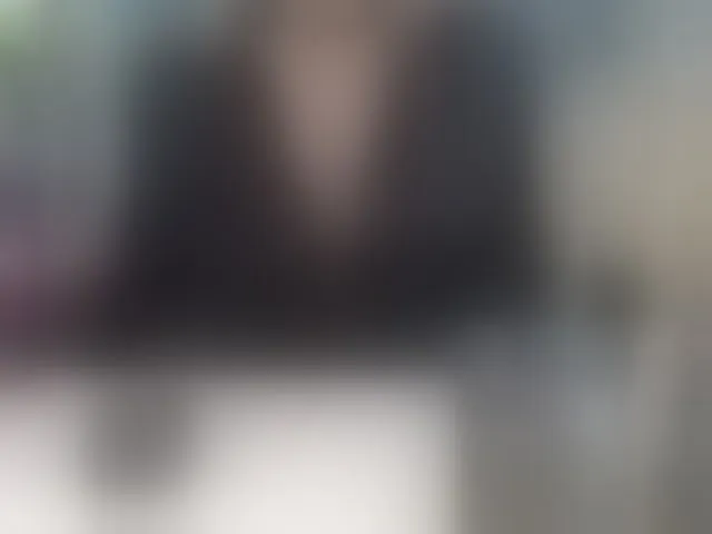 Live sex webcam photo for legsoffice #293093229