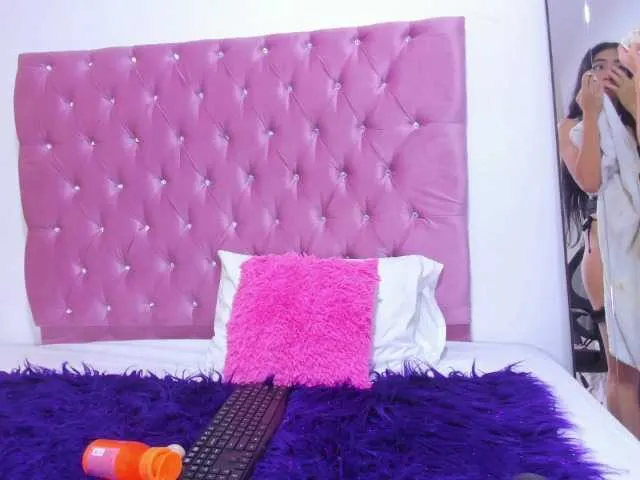 Live sex webcam photo for leidymerry #272605041