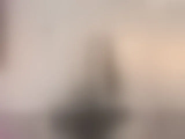 Live sex webcam photo for leigh-angels #293306540
