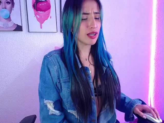 Live sex webcam photo for leila-sara #274232485