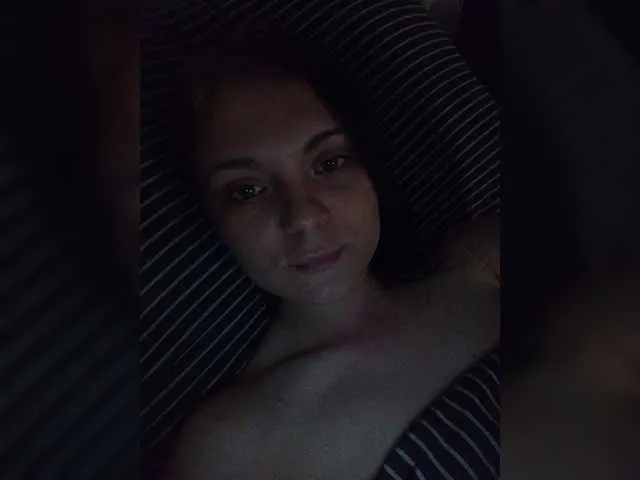 Live sex webcam photo for leila17 #275484097