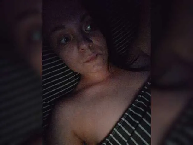 Live sex webcam photo for leila17 #275932265