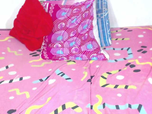 Live sex webcam photo for Leilaboobs #271788043