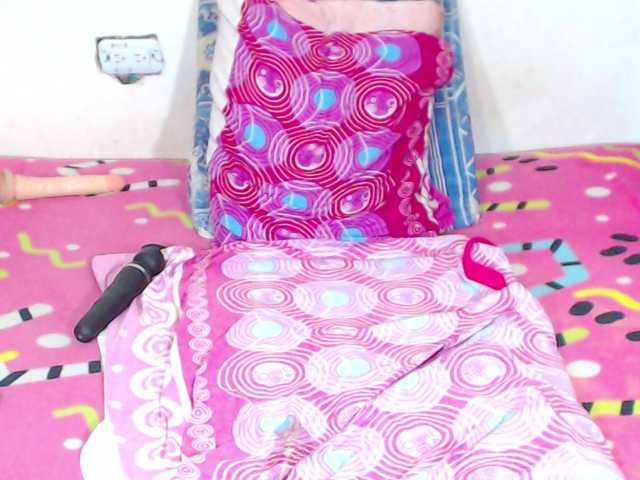 Live sex webcam photo for Leilaboobs #272570964