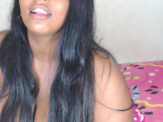 Live sex webcam photo for Leilaboobs #272936771