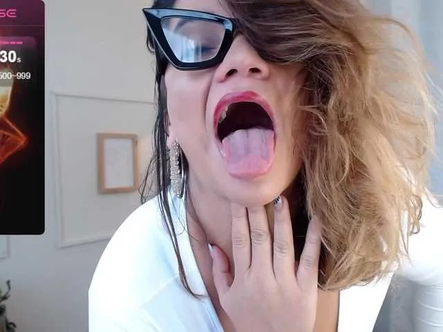 Live sex webcam photo for leilamendez #278262092