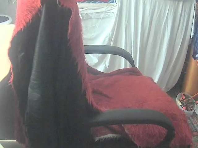 Live sex webcam photo for leo2008842 #276087477