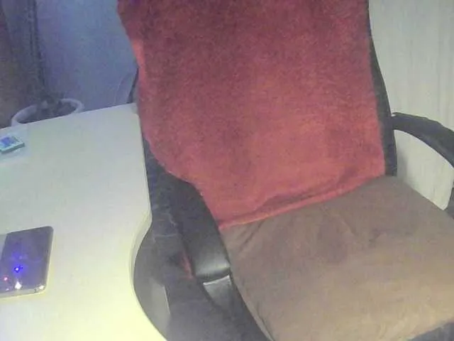 Live sex webcam photo for leo2008842 #277048170