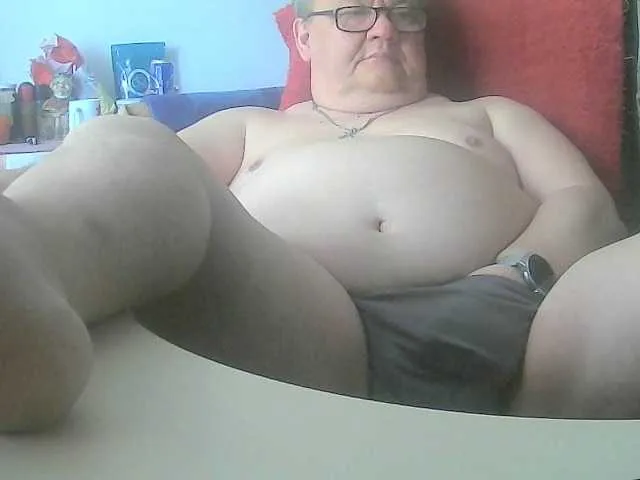 Live sex webcam photo for leo2008842 #277972006