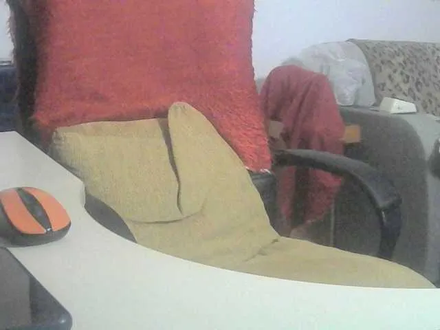 Live sex webcam photo for leo2008842 #277973670