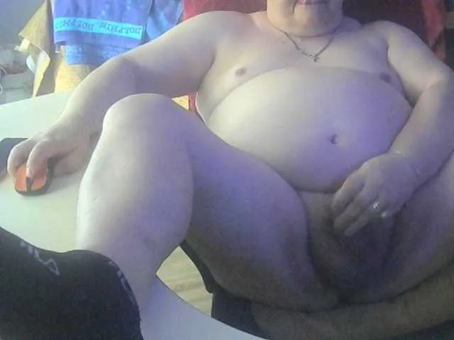 Live sex webcam photo for leo2008842 #278011457