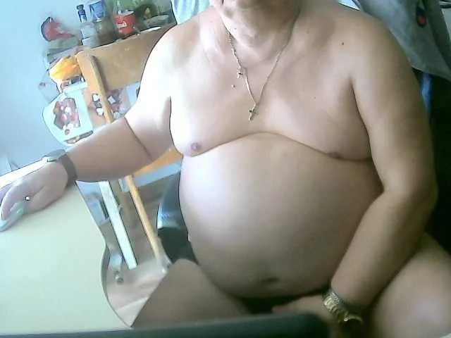 Live sex webcam photo for leo2008842 #290676462