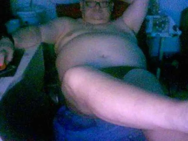Live sex webcam photo for leo2008842 #292583000
