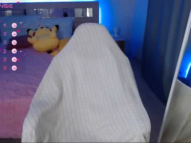 Live sex webcam photo for lesicandy #276186896