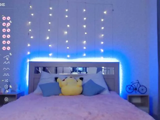 Live sex webcam photo for lesicandy #277257940