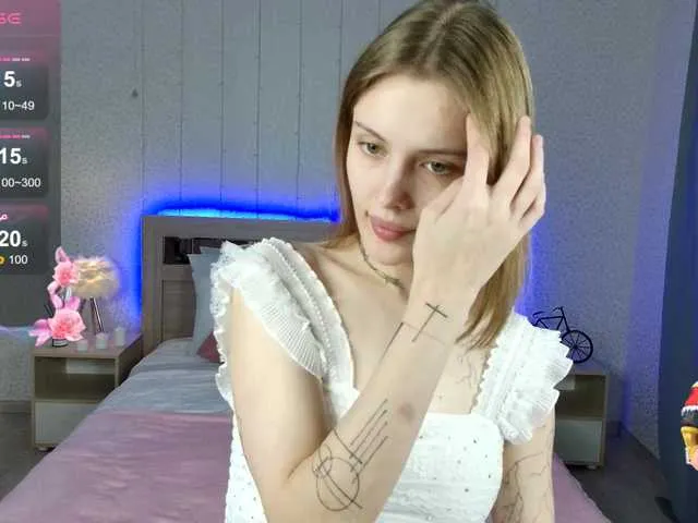 Live sex webcam photo for lesicandy #292364018