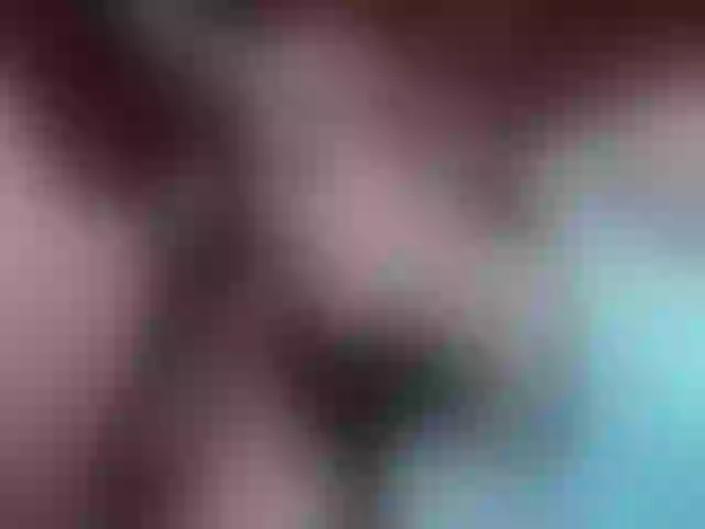 Live sex webcam photo for leslie-valets #275714863