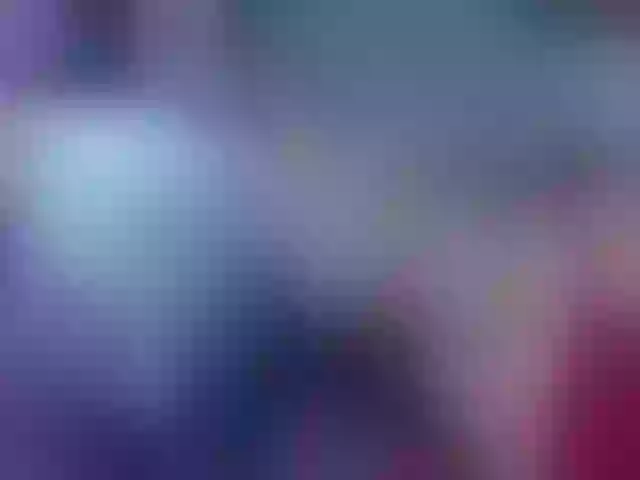 Live sex webcam photo for leslie-valets #275995839