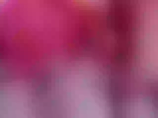 Live sex webcam photo for leslie-valets #276078615