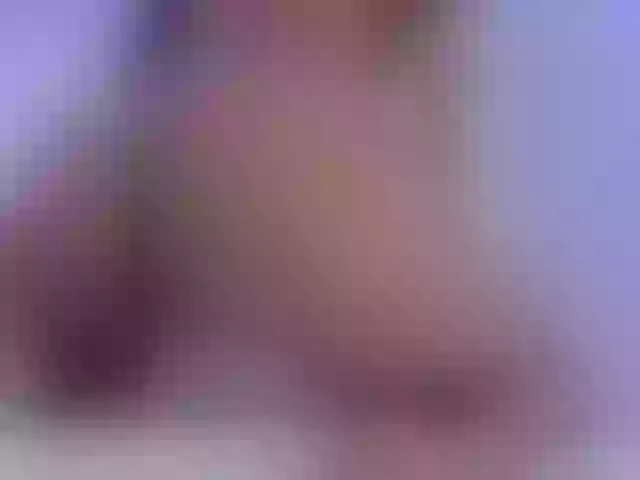 Live sex webcam photo for lesly-andika #274208925