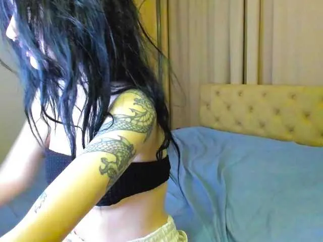 Live sex webcam photo for lesyalis #293572914