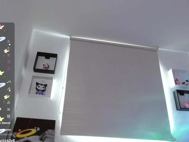 Live sex webcam photo for levi-cloud #292073899