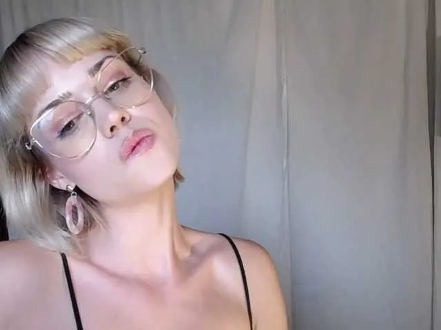 Live sex webcam photo for lexieSpicy #274167782