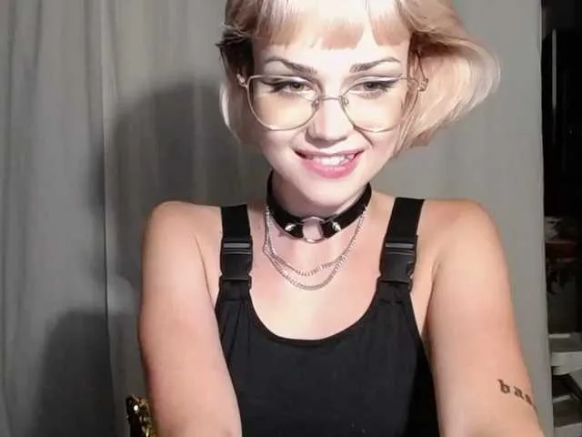 Live sex webcam photo for lexieSpicy #274535245