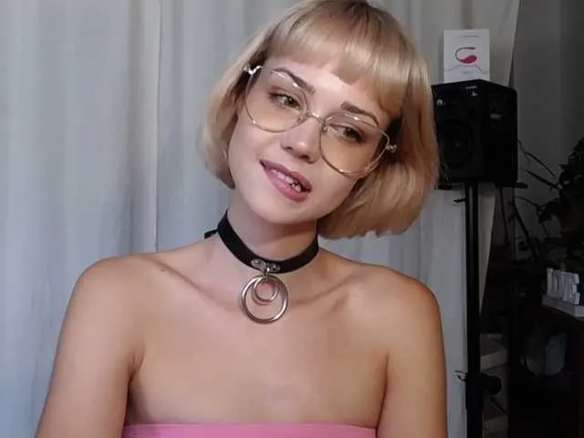 Live sex webcam photo for lexieSpicy #274614284