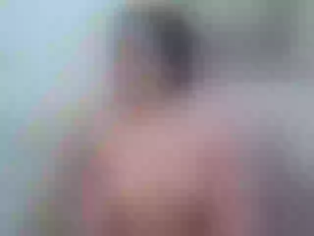 Live sex webcam photo for leylaroos #272604795