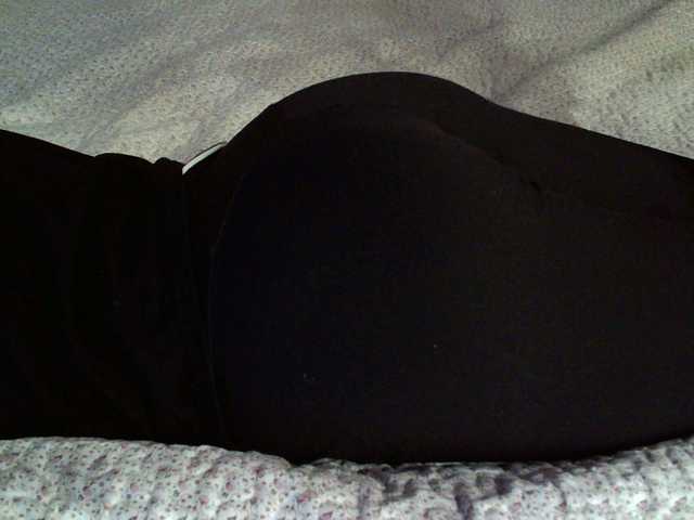 Live sex webcam photo for liZAAAZ #272032544