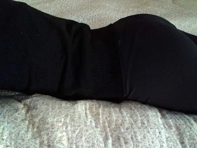 Live sex webcam photo for liZAAAZ #272575465