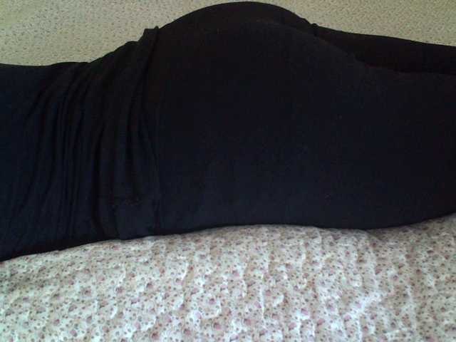 Live sex webcam photo for liZAAAZ #273492591