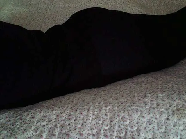 Live sex webcam photo for liZAAAZ #277560403