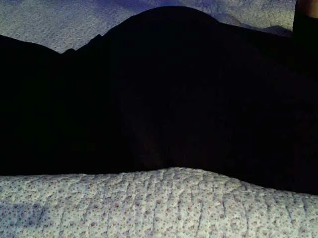 Live sex webcam photo for liZAAAZ #291999422