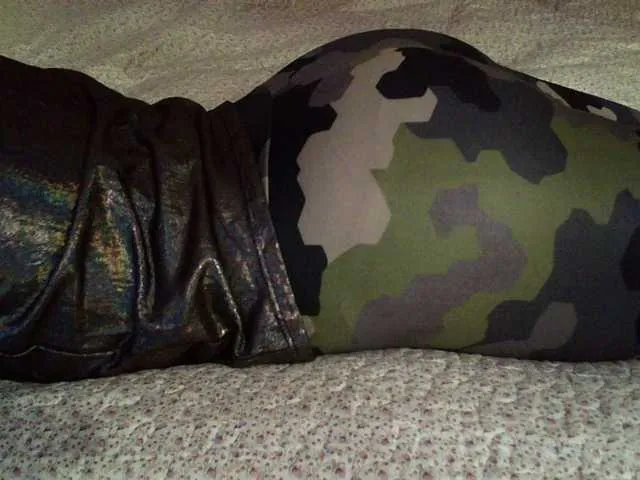 Live sex webcam photo for liZAAAZ #292190810