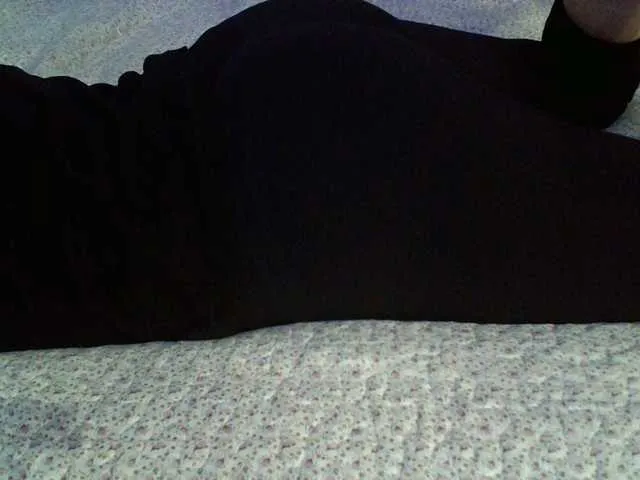 Live sex webcam photo for liZAAAZ #292236868