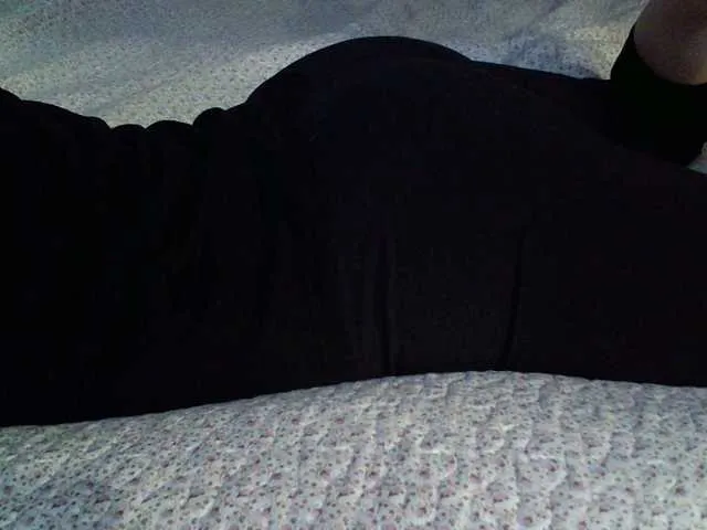 Live sex webcam photo for liZAAAZ #292319789