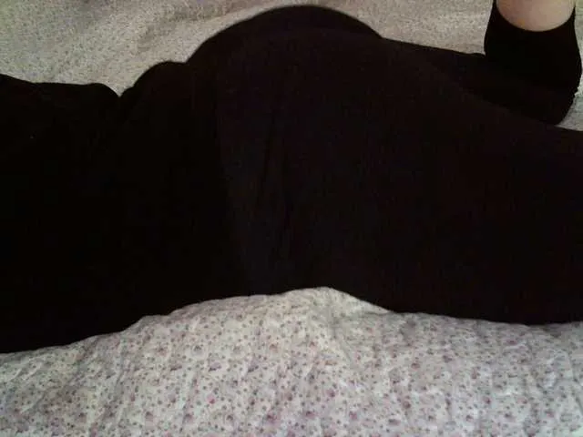 Live sex webcam photo for liZAAAZ #292336258