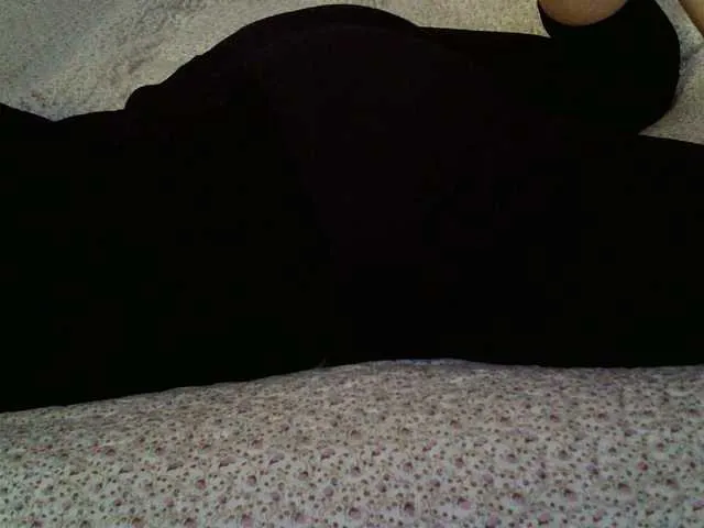 Live sex webcam photo for liZAAAZ #292359899