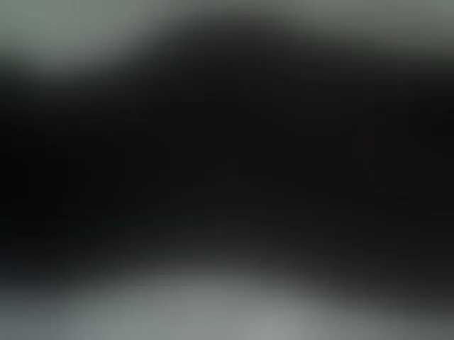 Live sex webcam photo for liZAAAZ #293582235
