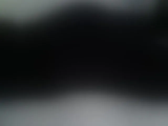 Live sex webcam photo for liZAAAZ #293658442