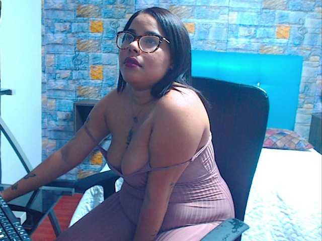 Live sex webcam photo for lialy-riam-fire #276173999