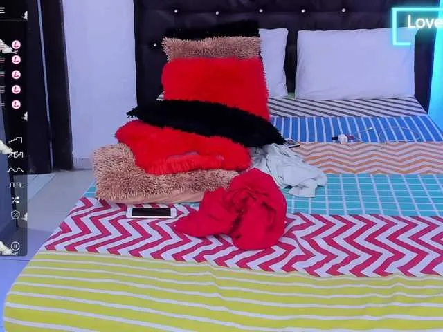 Live sex webcam photo for liam-ledesma #276491127
