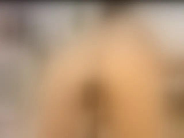 Live sex webcam photo for lian- #293988187
