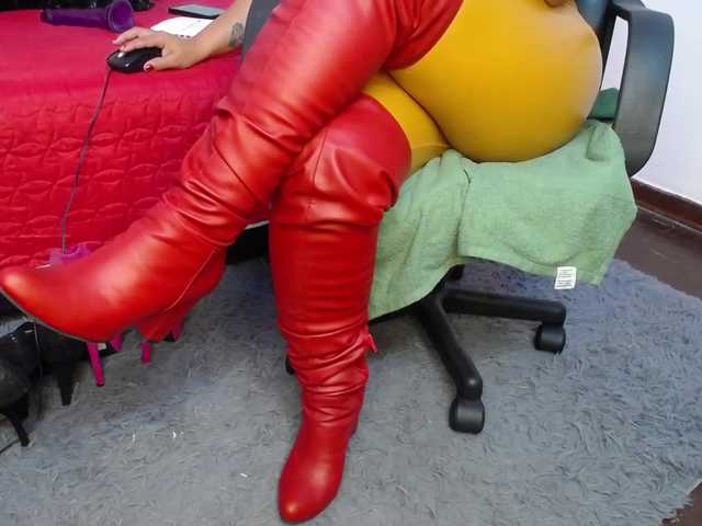 Live sex webcam photo for liarosexx #273152769