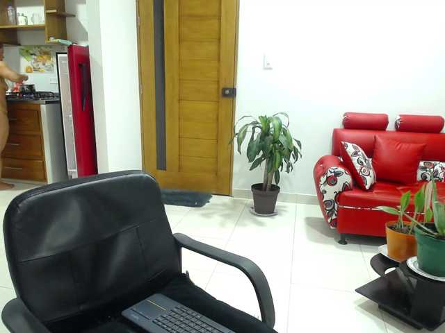 Live sex webcam photo for liarosexx #274131865