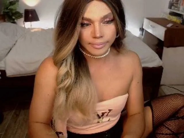 Live sex webcam photo for liashixxx #291091748