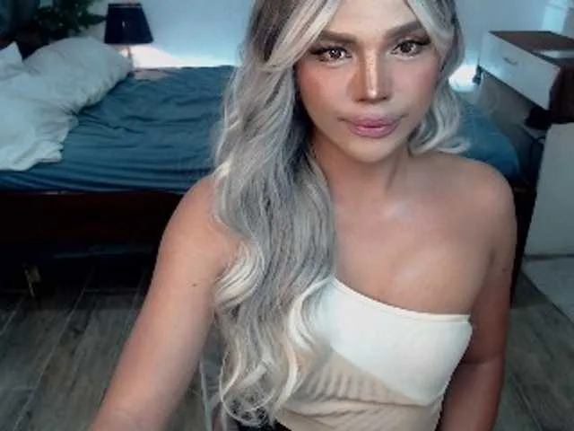 Live sex webcam photo for liashixxx #292314090