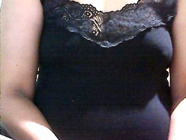 Live sex webcam photo for lickmae #290185422